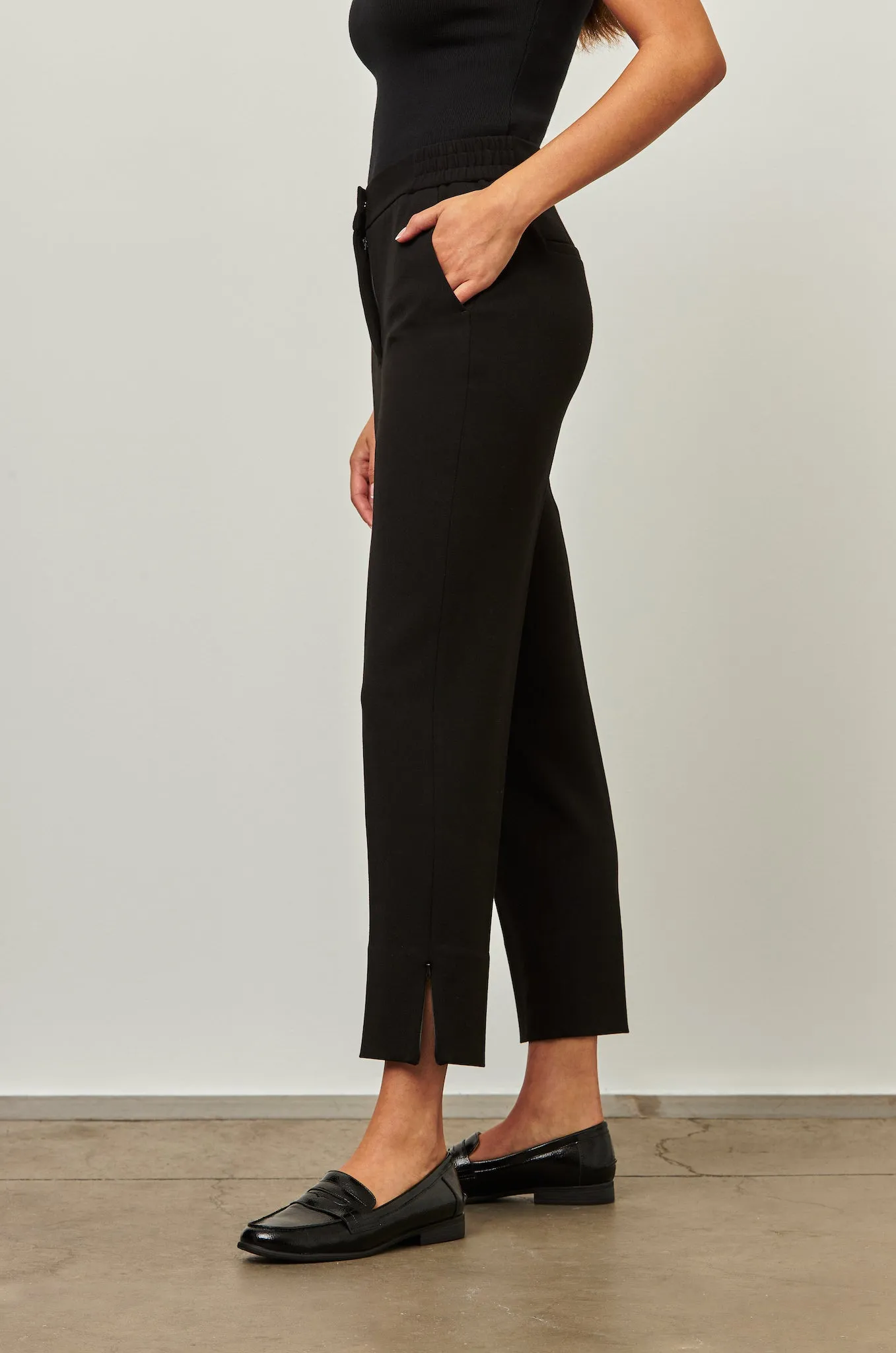 The Murray - Black Slim Fit Viscose Modern Trousers