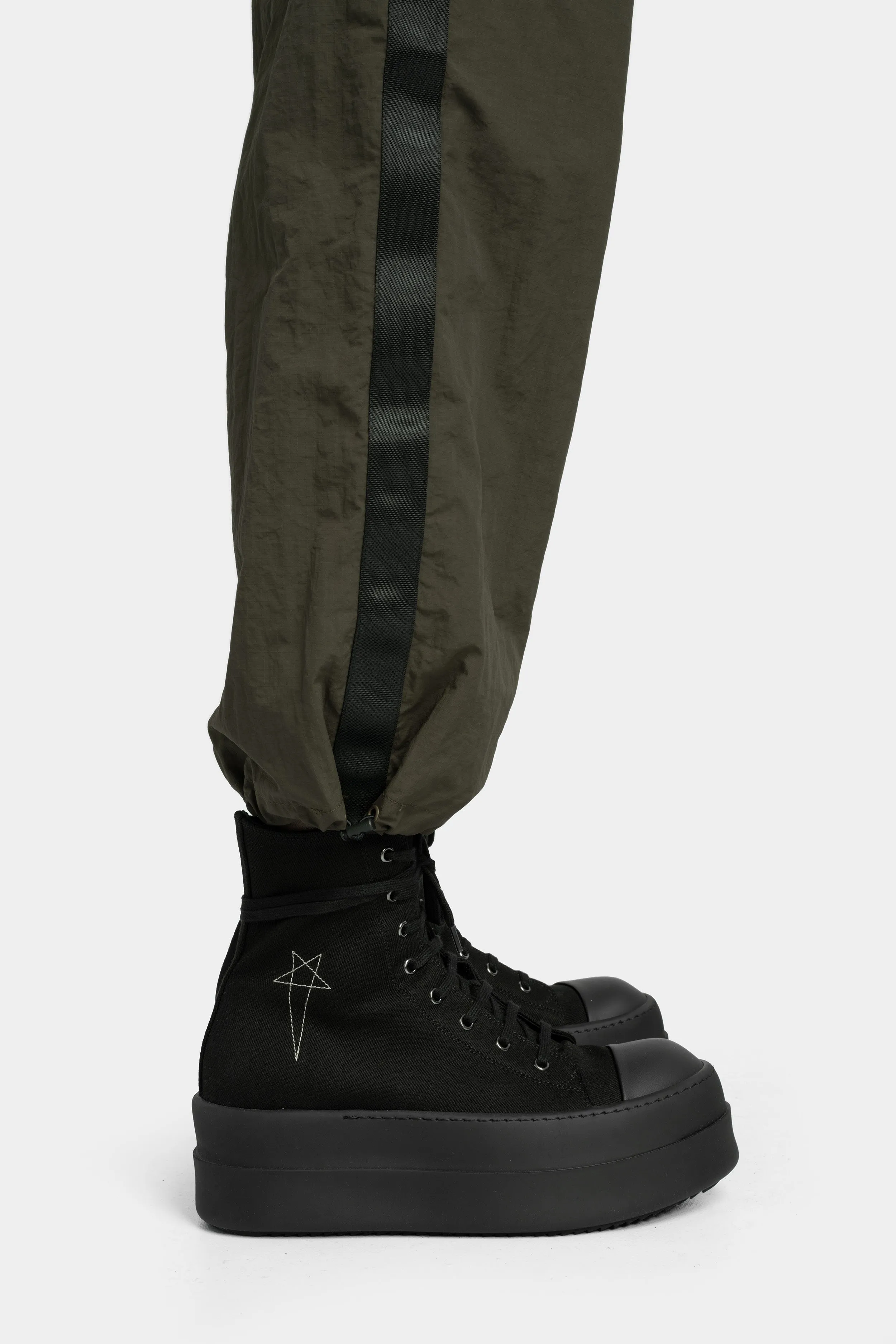 Waterproof tech pants, Army